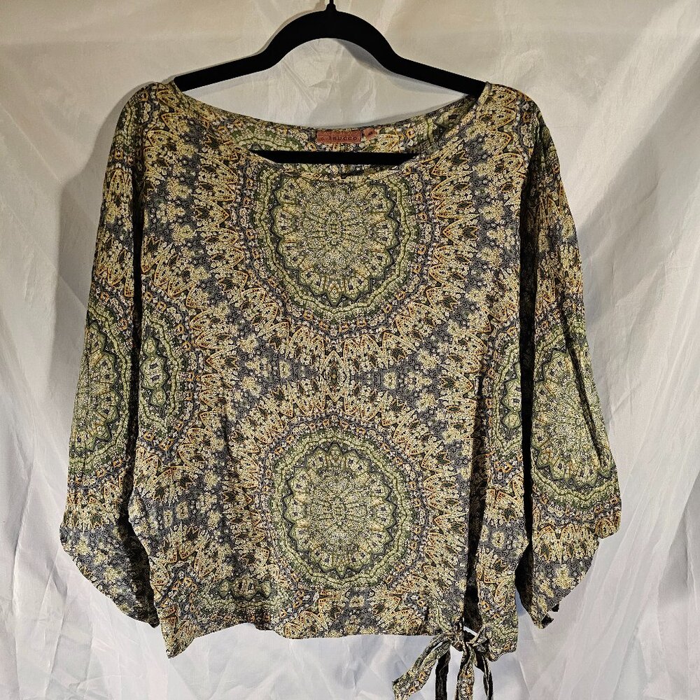 Trucco green mandala print shirt